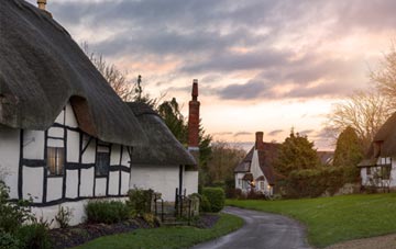 is Owlthorpe thatch roofing popular